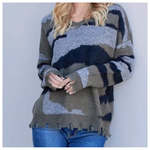 ShopEvelynne Sweaters - #1Boho Chic Multi Color Distressed VNECK Sweater